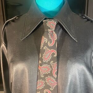 Bert Pulitzer 100% Silk Tie Necktie Classic Paisley Blue Maroon Business Formal